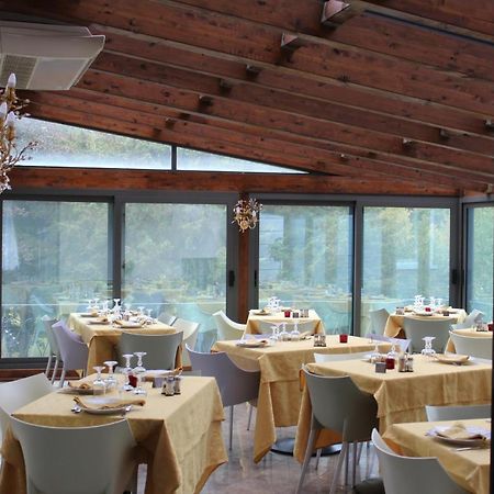 Hotel Margherita Montepiano Luaran gambar